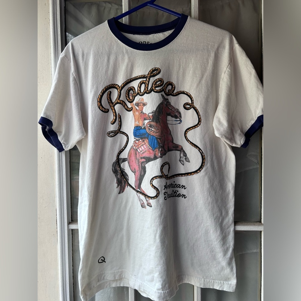Rodeo Quincy XL western horse rodeo Graphic tee shirt  Americans cowboy country